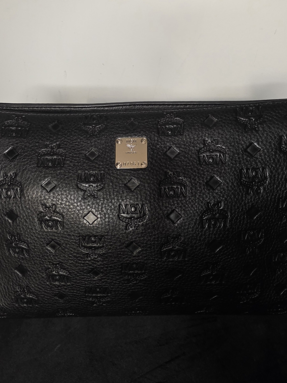 MCM Black Visetos Embossed Leather Clutch with Silver Hardware Authentic š„š¤